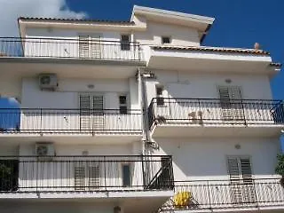 圣安东尼奥别墅酒店 贾迪尼-纳克索斯